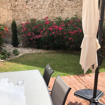 L'etoile De *